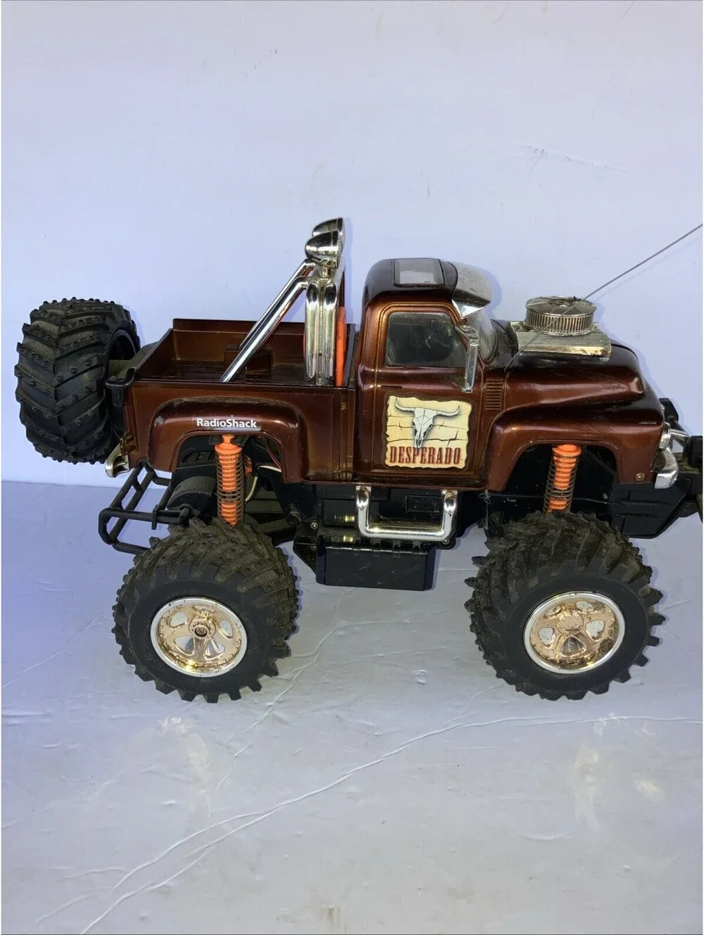 VINTAGE 1995 Radio Shack Off Roader Desperado RC Electric Pickup Truck RARE